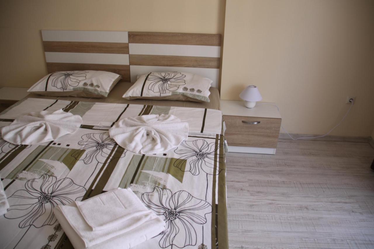 Golden Dunes Primorsko Apartments Oda fotoğraf